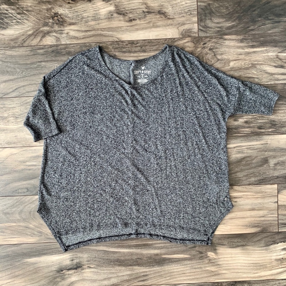 American Eagle Soft & Sexy T